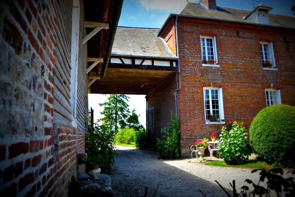 Au Mesnil Le Bas Bray Bed and Breakfast Bures-en-Bray Εξωτερικό φωτογραφία