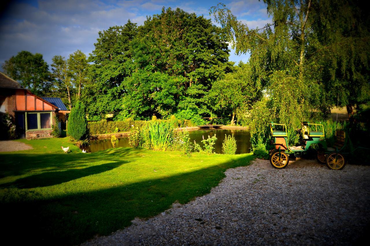 Au Mesnil Le Bas Bray Bed and Breakfast Bures-en-Bray Εξωτερικό φωτογραφία